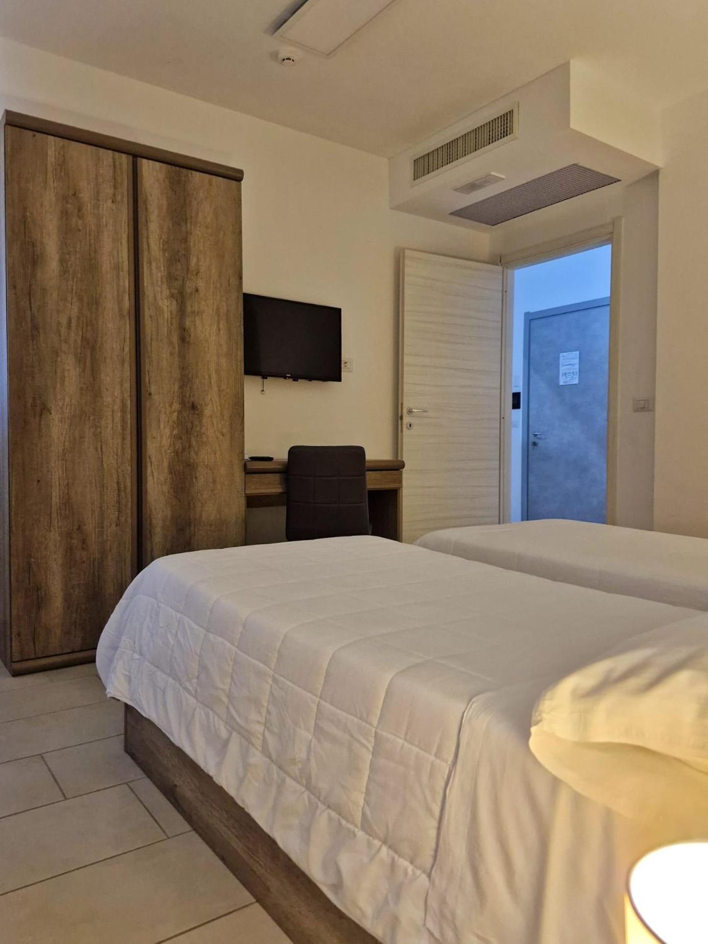 Mansio Residence & Hotel Elmas Exterior foto